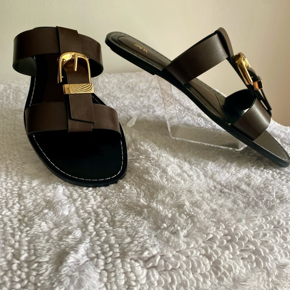 Zara dark brown Sandals with Gold Buckle accent. - Picture 3 of 4